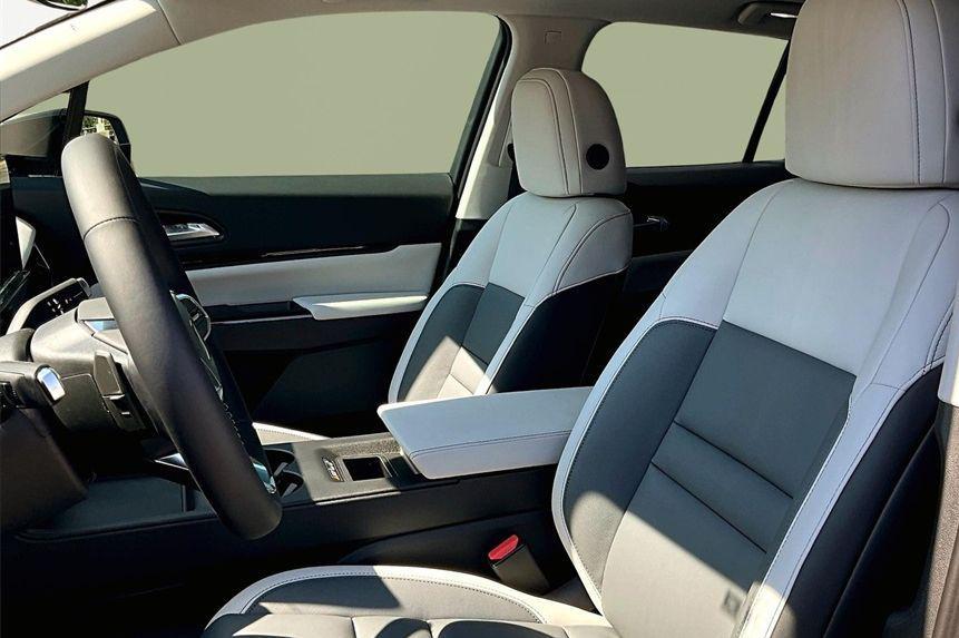 new 2025 Honda Prologue car, priced at $56,650