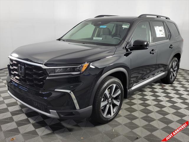 new 2025 Honda Pilot car, priced at $51,050
