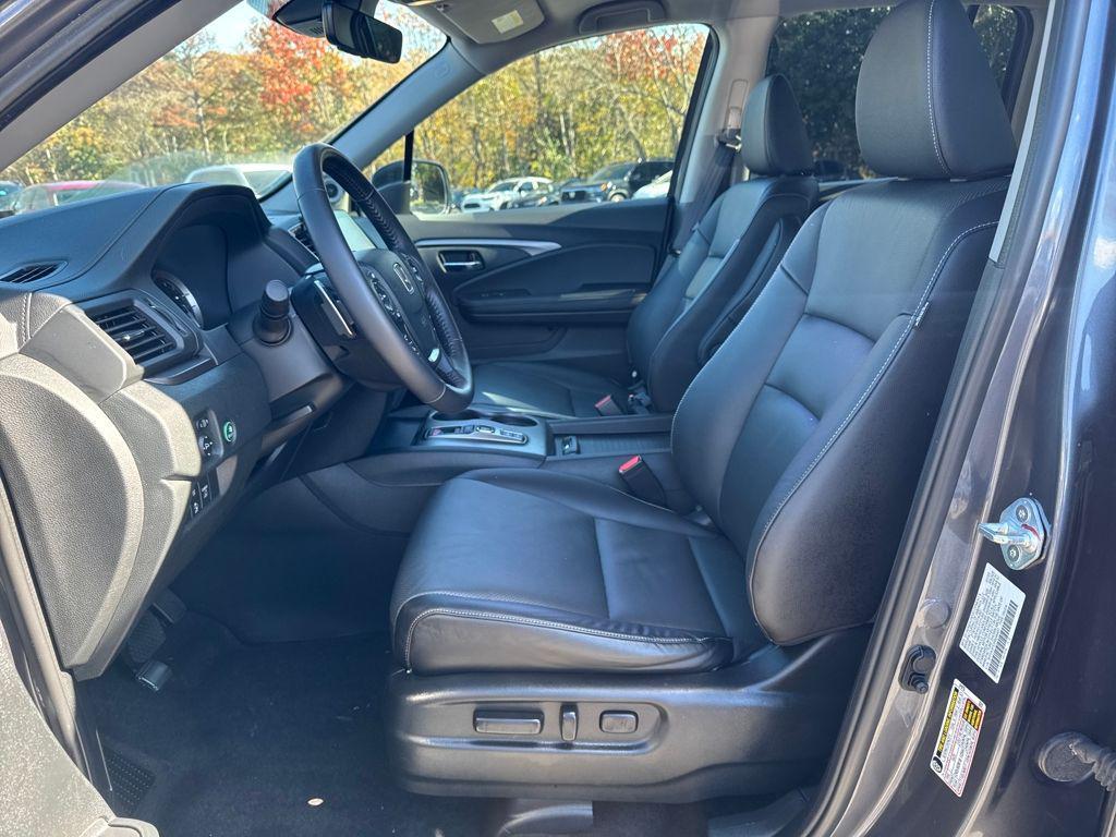 used 2023 Honda Ridgeline car, priced at $34,591