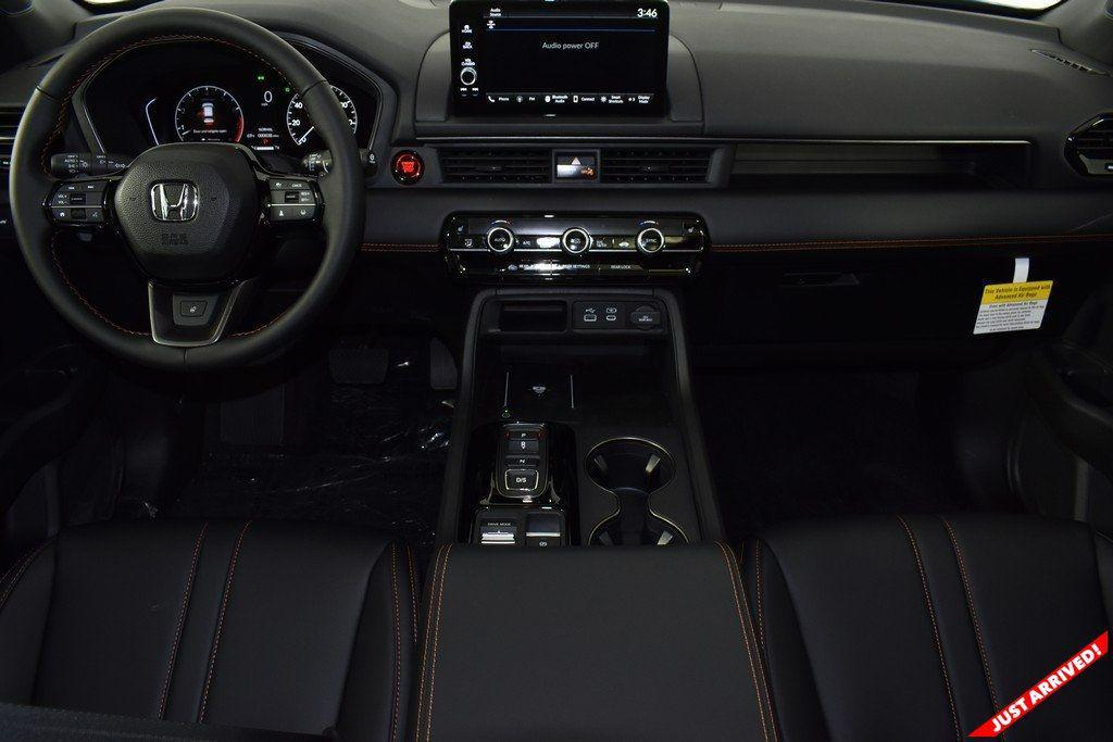 new 2025 Honda Pilot car, priced at $50,895