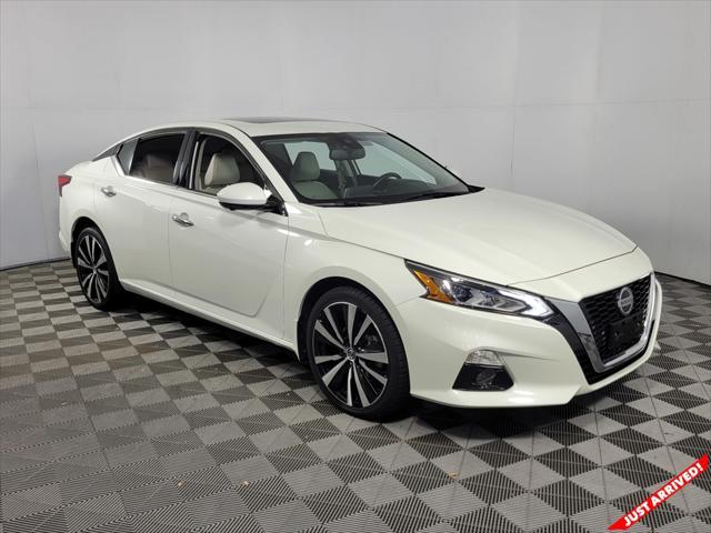 used 2021 Nissan Altima car, priced at $23,400