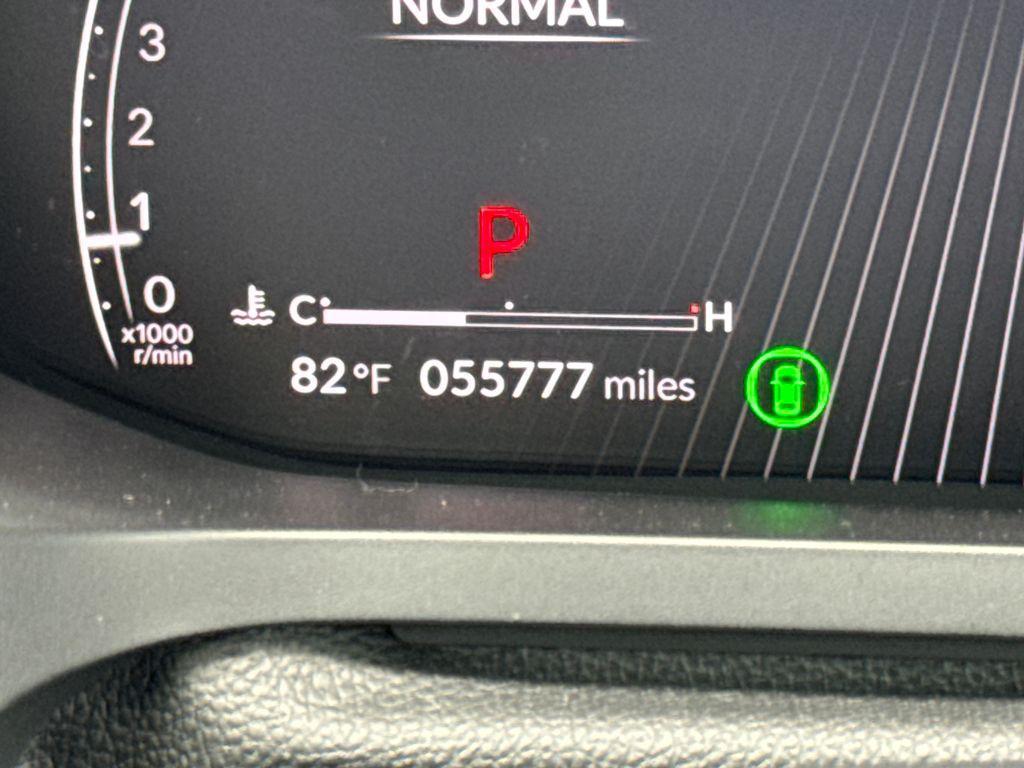 used 2023 Acura MDX car, priced at $36,600