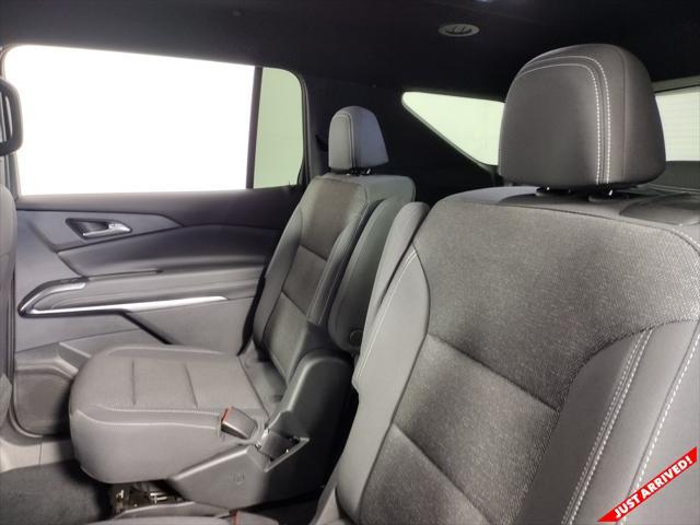 used 2024 Chevrolet Traverse car, priced at $38,140