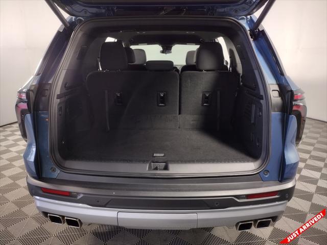 used 2024 Chevrolet Traverse car, priced at $38,140