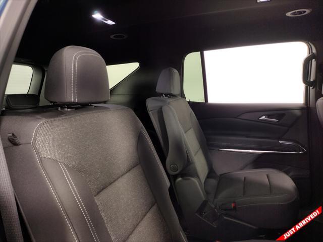 used 2024 Chevrolet Traverse car, priced at $38,140
