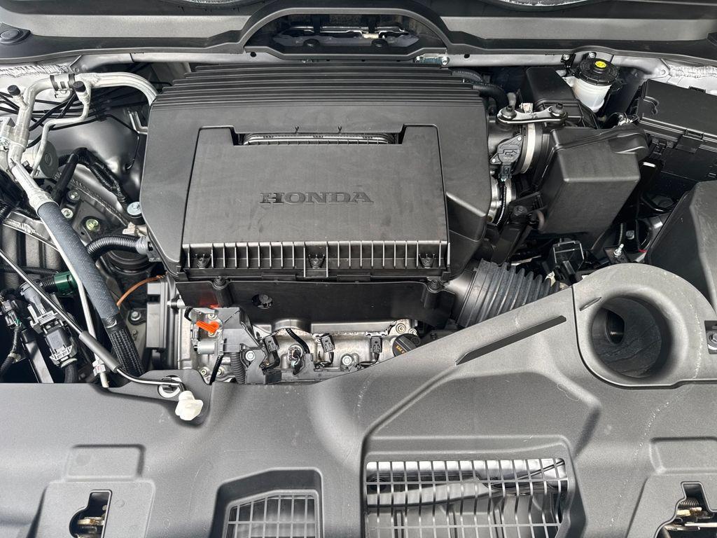 used 2025 Honda Pilot car, priced at $39,046