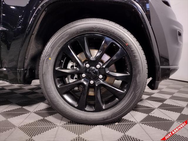 used 2021 Jeep Grand Cherokee car, priced at $26,586