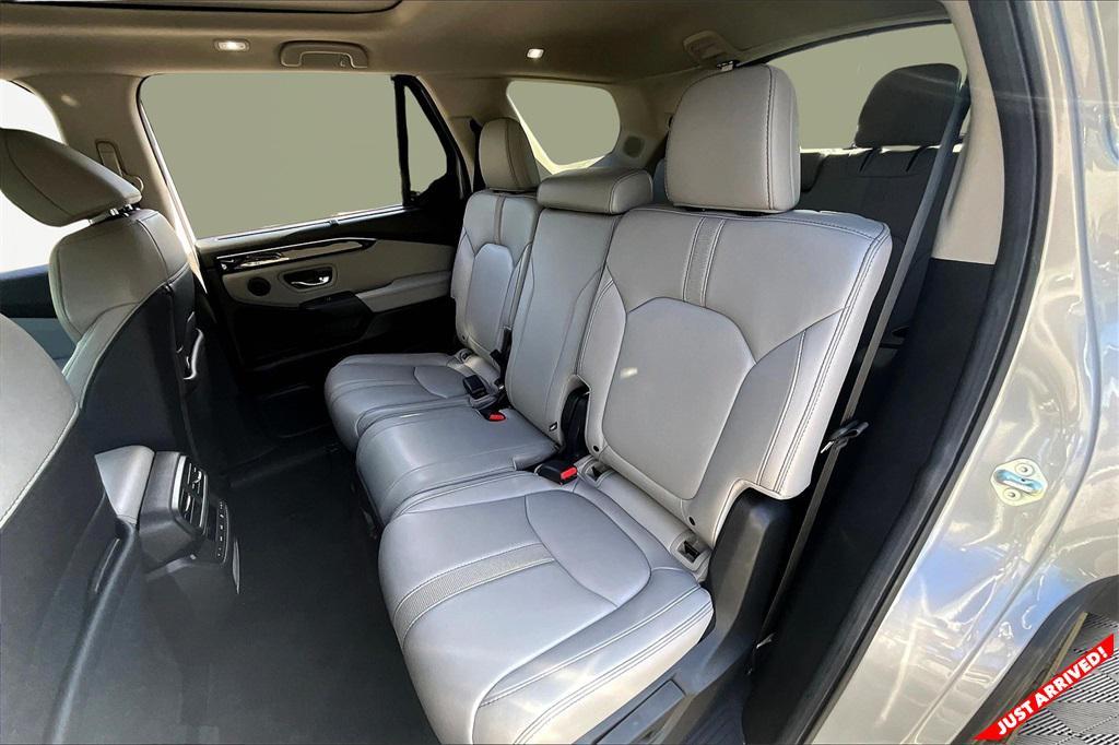 used 2023 Honda Pilot car, priced at $39,623