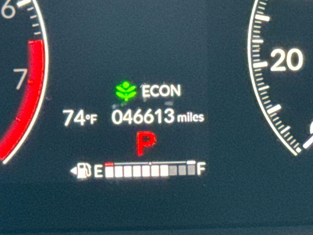 used 2025 Honda Pilot car, priced at $40,550