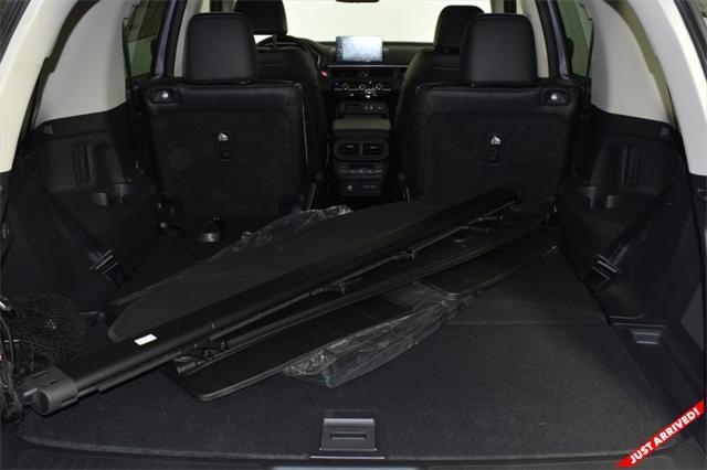 new 2025 Honda Pilot car, priced at $54,985