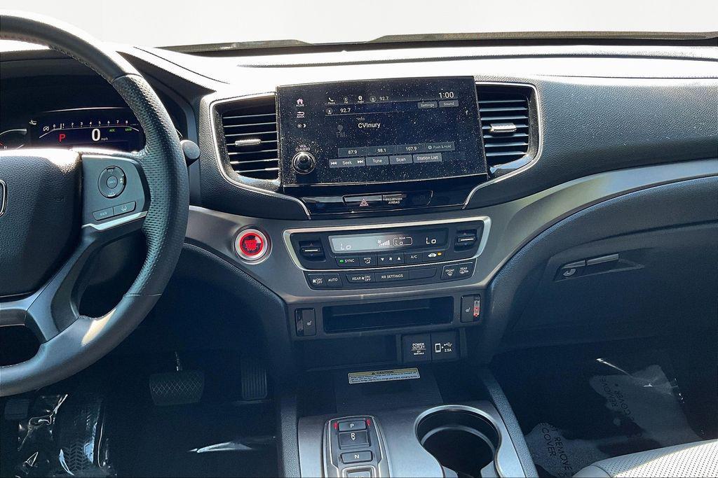 used 2023 Honda Passport car, priced at $31,397