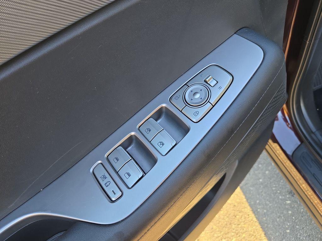 used 2025 Hyundai Palisade car, priced at $34,954