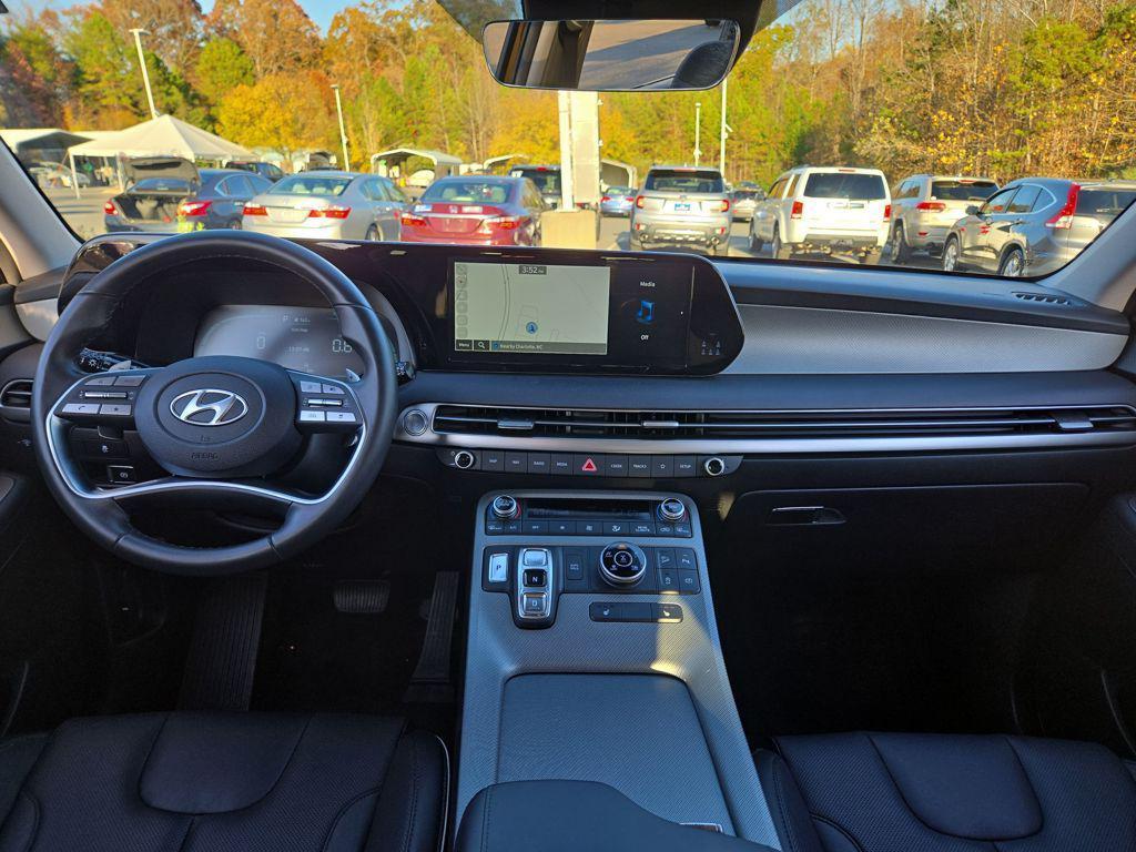 used 2025 Hyundai Palisade car, priced at $34,954