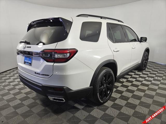 new 2025 Honda Pilot car, priced at $56,485
