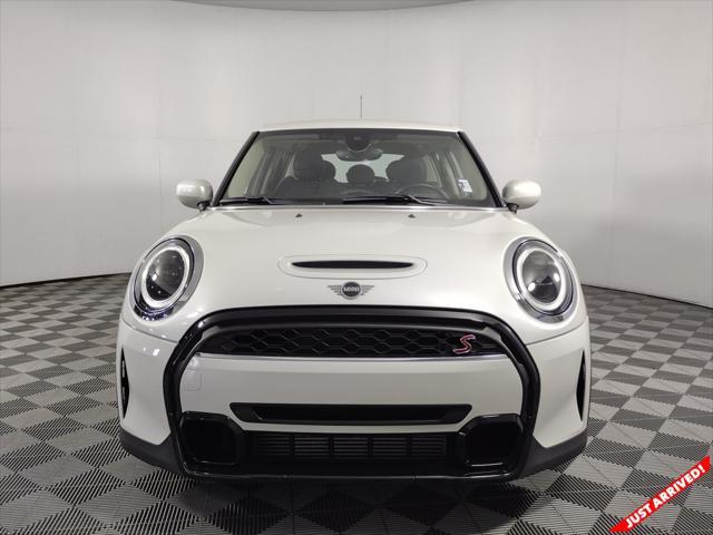 used 2024 MINI Hardtop car, priced at $28,000