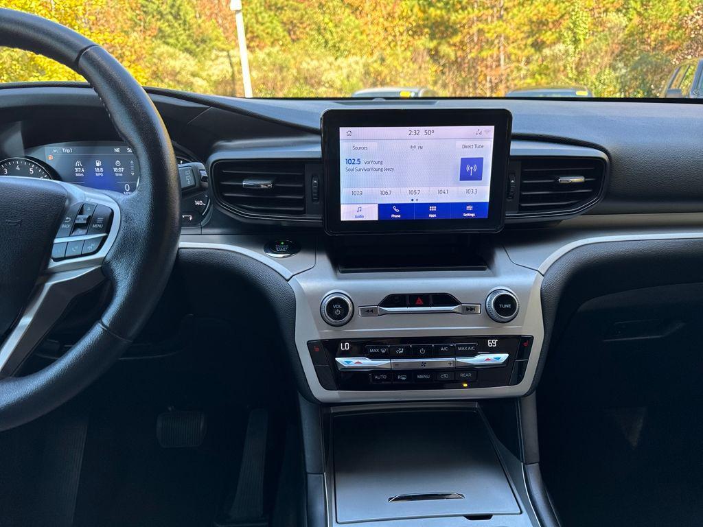 used 2021 Ford Explorer car, priced at $27,119