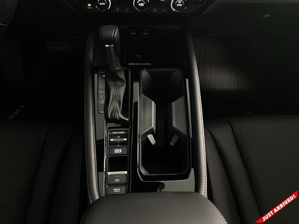 new 2025 Honda Accord Hybrid car, priced at $40,950