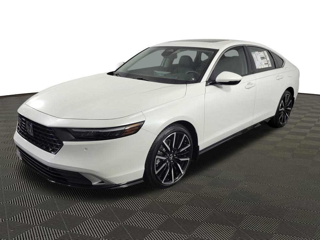 new 2025 Honda Accord Hybrid car, priced at $40,950