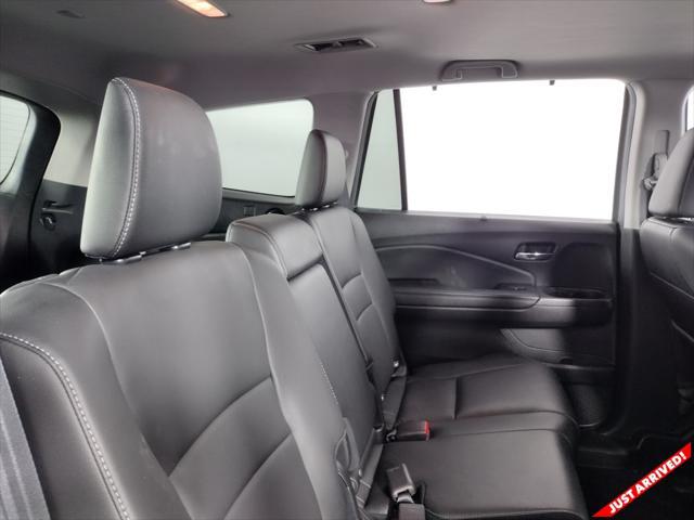 used 2022 Honda Pilot car, priced at $29,561