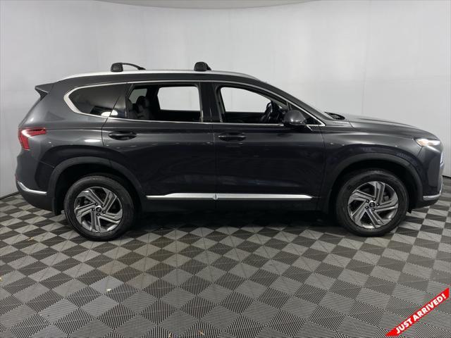 used 2022 Hyundai Santa Fe car, priced at $26,000