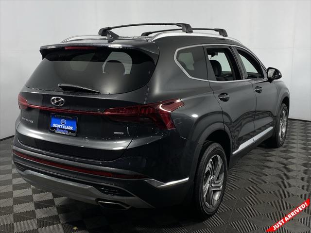 used 2022 Hyundai Santa Fe car, priced at $26,000