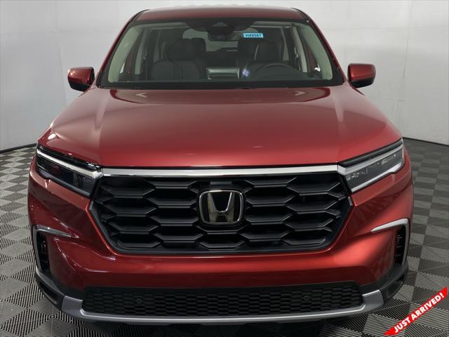 new 2025 Honda Pilot car, priced at $48,100