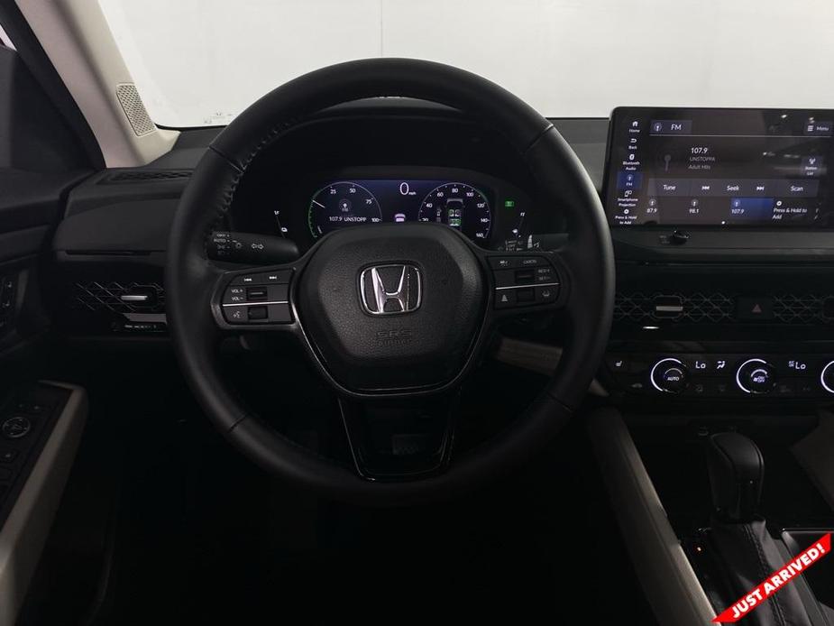 new 2024 Honda Accord Hybrid car