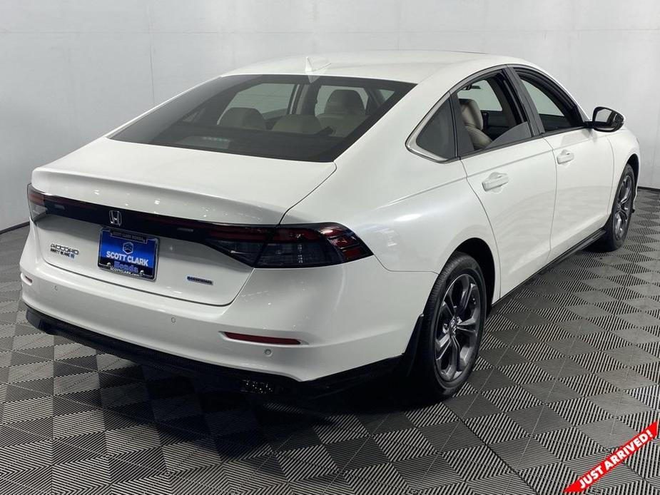 new 2024 Honda Accord Hybrid car