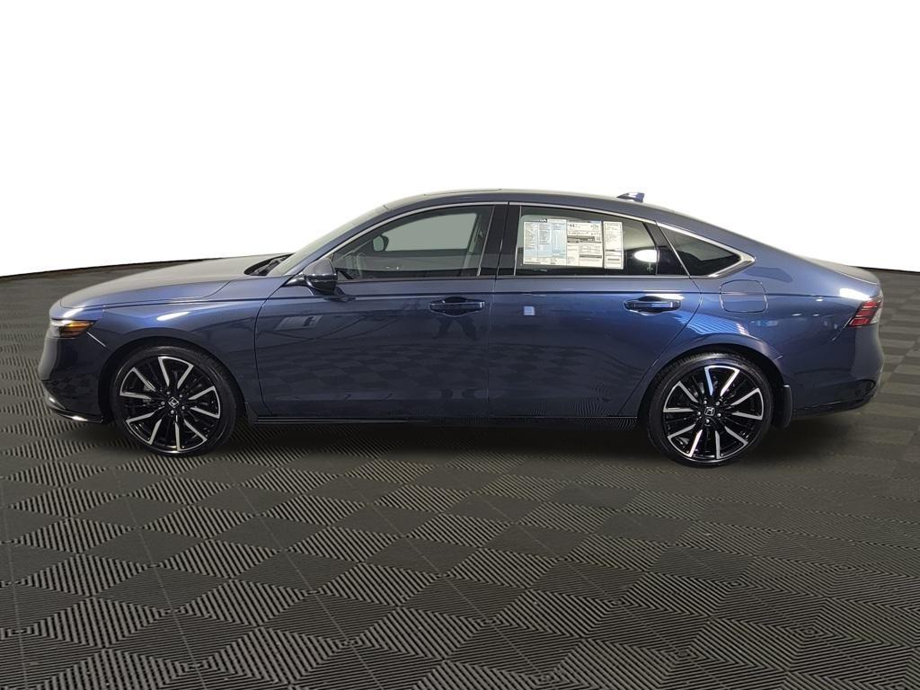 new 2025 Honda Accord Hybrid car, priced at $40,495