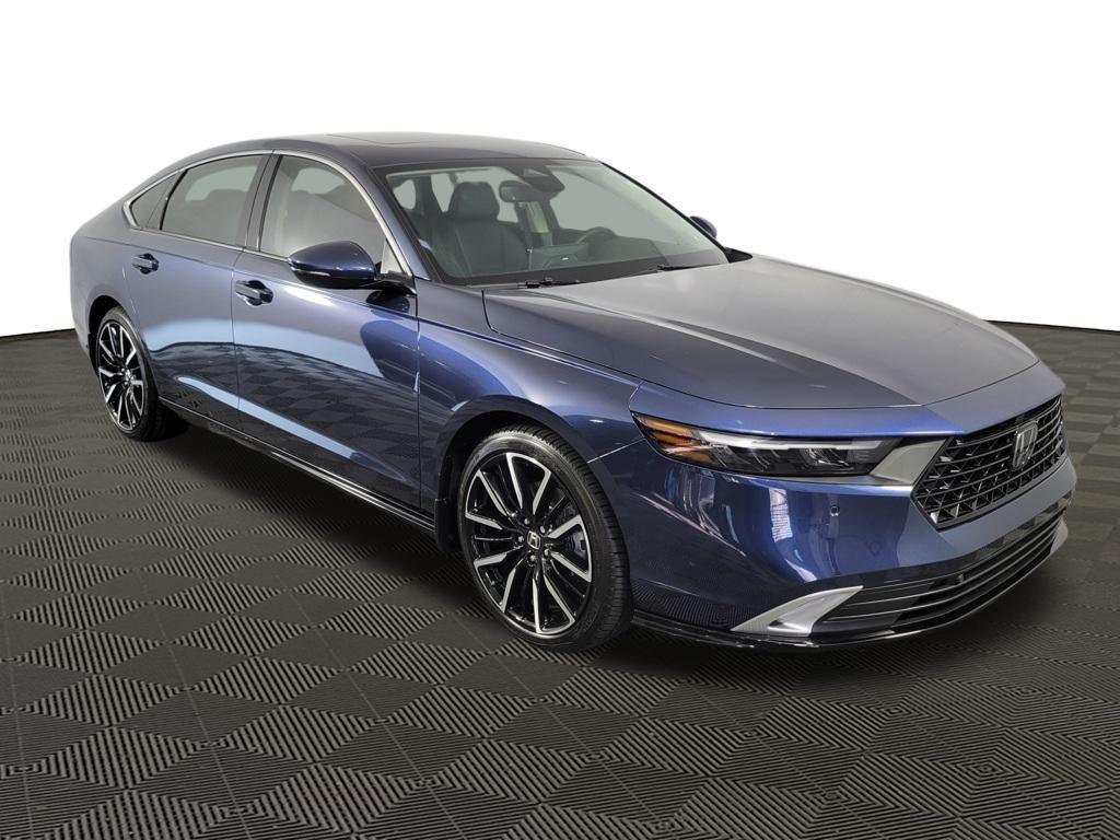 new 2025 Honda Accord Hybrid car, priced at $40,495