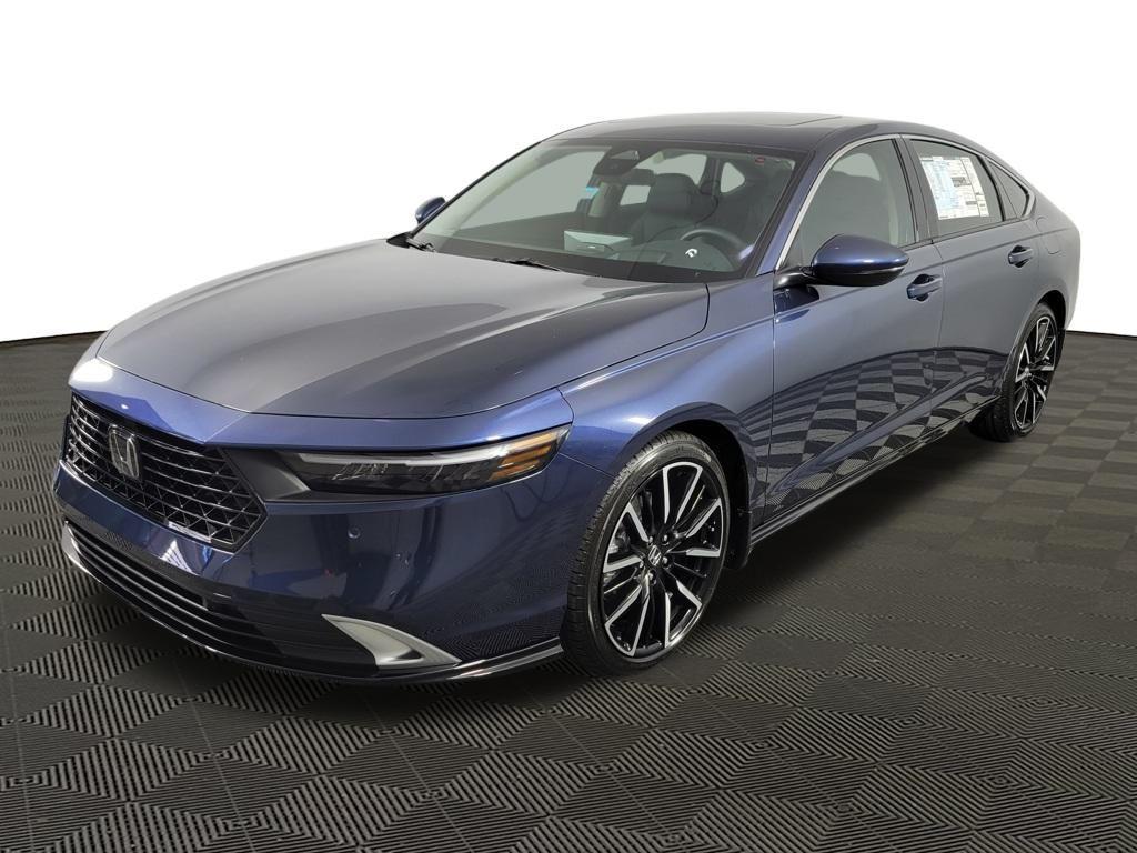 new 2025 Honda Accord Hybrid car, priced at $40,495