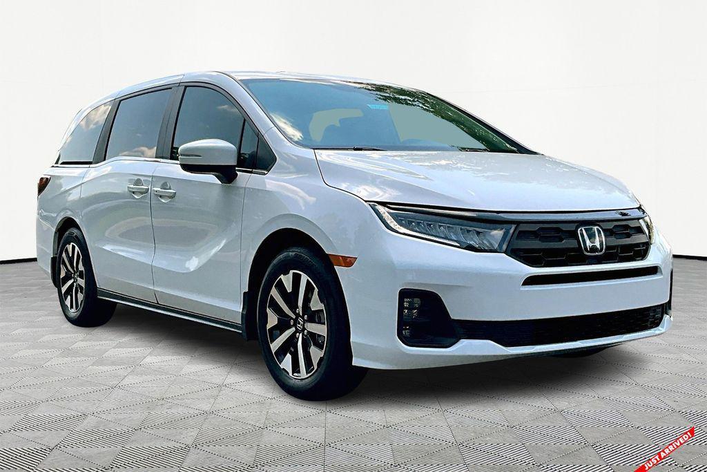 new 2026 Honda Odyssey car, priced at $44,745