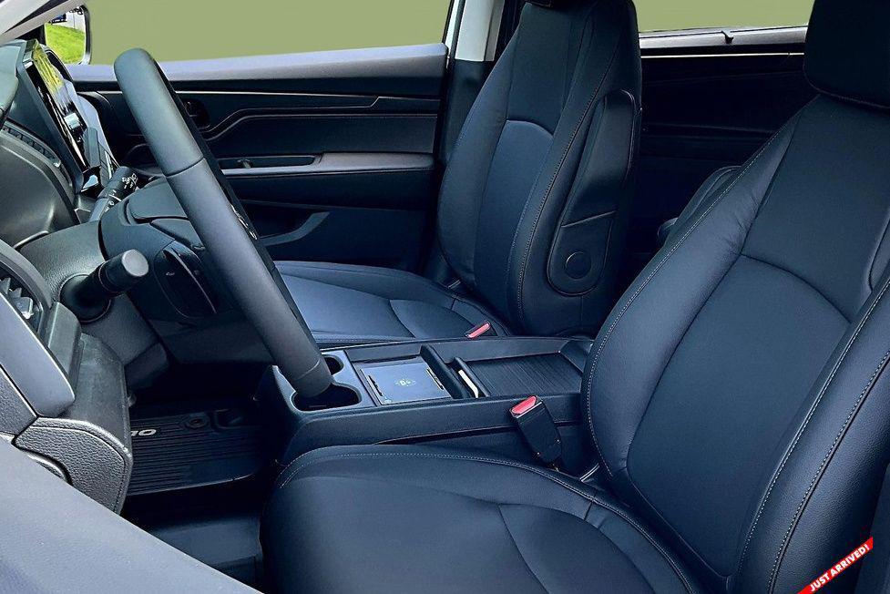 new 2026 Honda Odyssey car, priced at $44,745