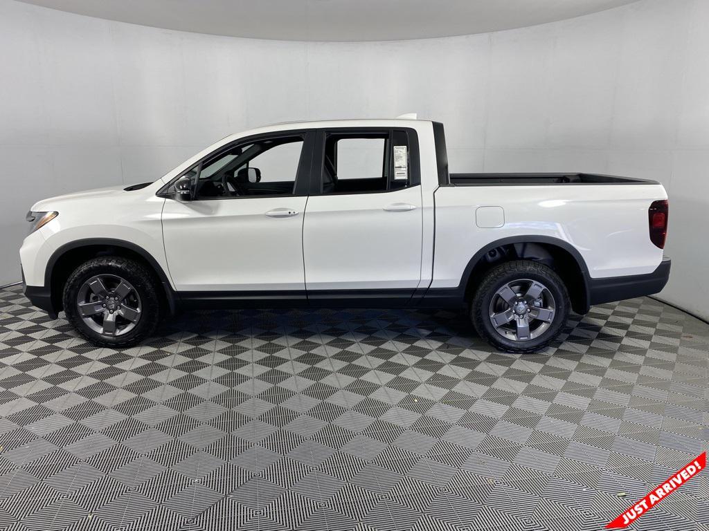 new 2025 Honda Ridgeline car, priced at $47,285