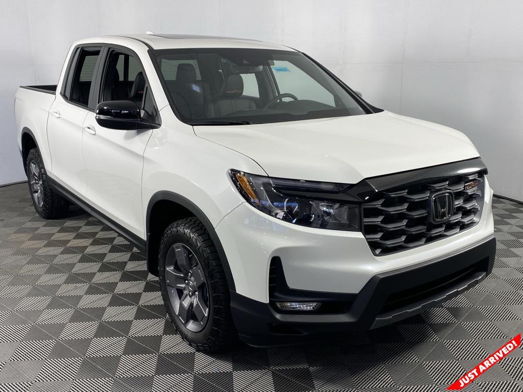 new 2025 Honda Ridgeline car, priced at $47,285