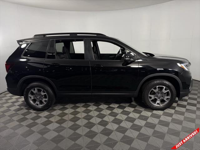 used 2022 Honda Passport car, priced at $31,909