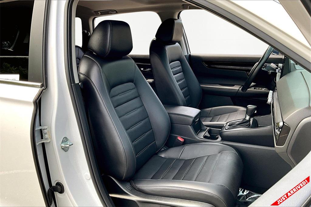 used 2024 Honda CR-V car, priced at $31,000