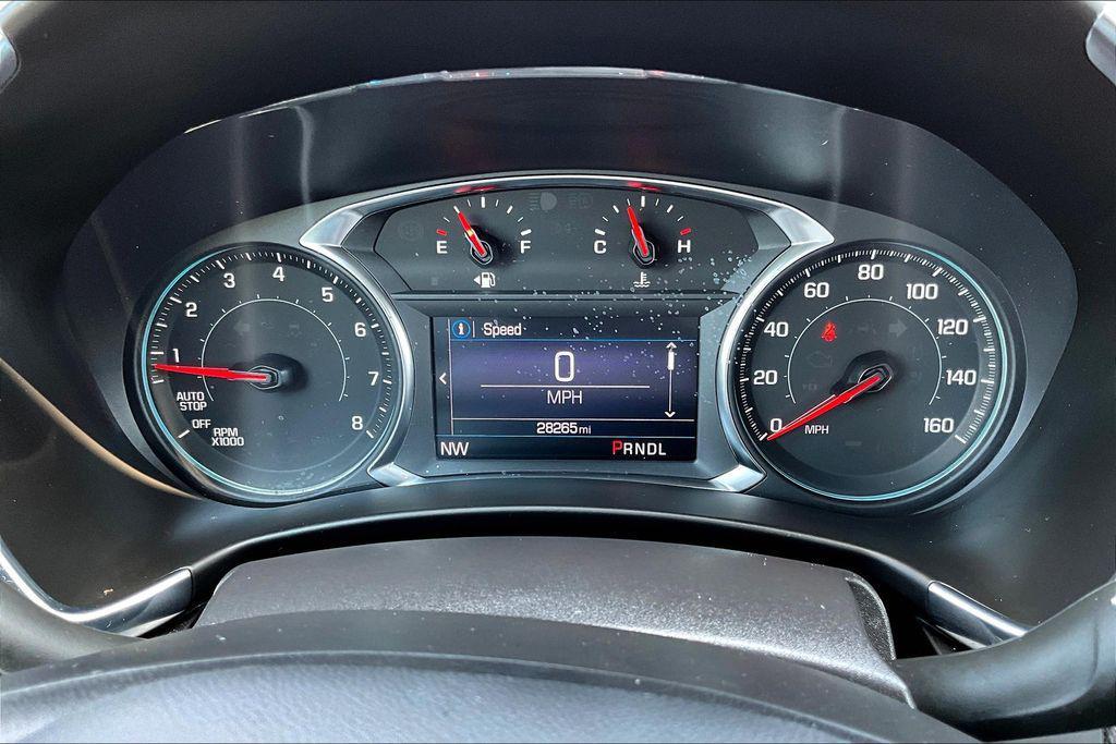 used 2022 Chevrolet Equinox car, priced at $19,104