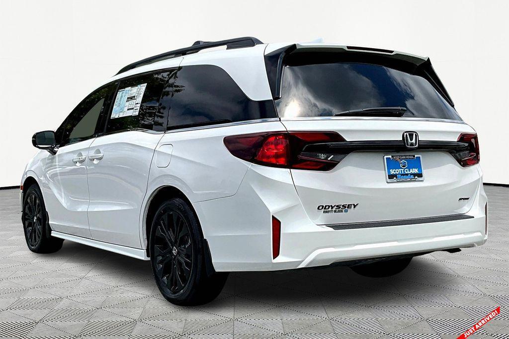 new 2026 Honda Odyssey car, priced at $46,440