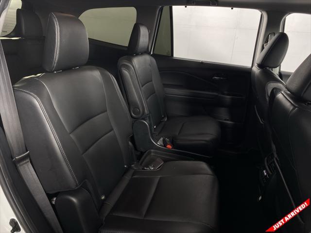 used 2021 Honda Pilot car, priced at $28,000