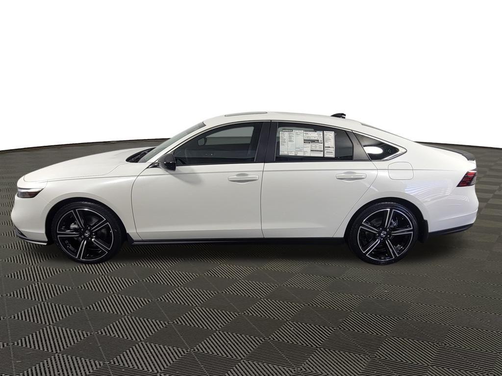 new 2025 Honda Accord Hybrid car, priced at $35,305
