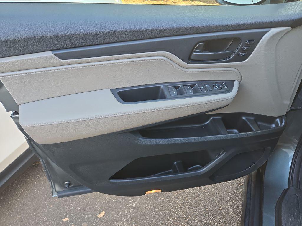 used 2018 Honda Odyssey car, priced at $22,652