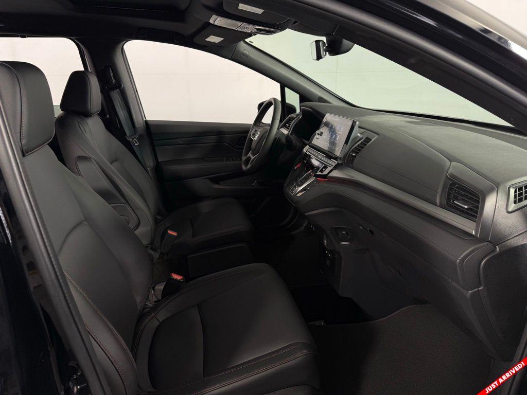 used 2025 Honda Odyssey car, priced at $81,000