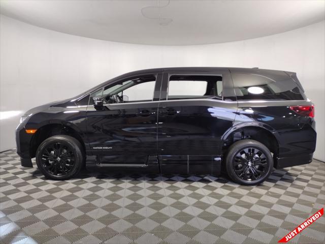 used 2025 Honda Odyssey car, priced at $89,549