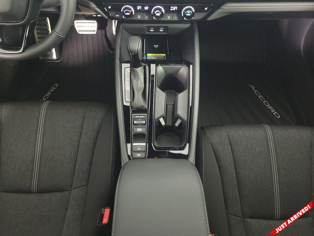 new 2025 Honda Accord Hybrid car, priced at $35,305