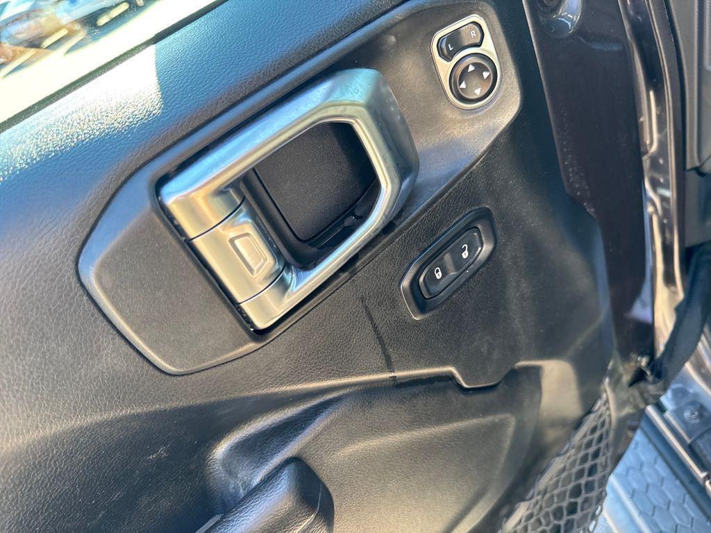 used 2018 Jeep Wrangler Unlimited car, priced at $24,026