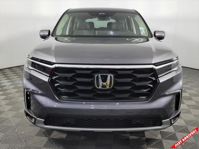 used 2024 Honda Pilot car, priced at $40,148