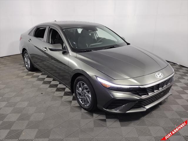 used 2025 Hyundai ELANTRA HEV car, priced at $23,222