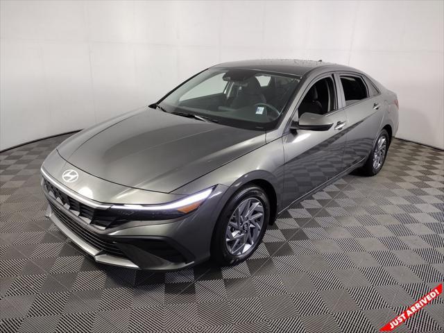 used 2025 Hyundai ELANTRA HEV car, priced at $23,222