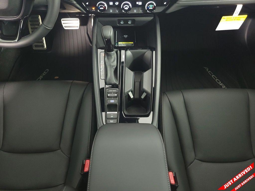 new 2025 Honda Accord Hybrid car, priced at $36,570
